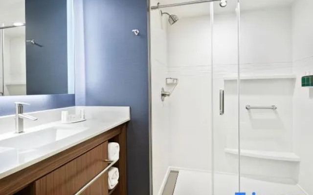 photo 4 of Residence Inn New York Queens