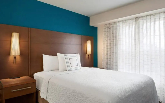 photo 4 of Residence Inn Phoenix Chandler/Fashion Center