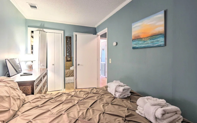 photo 2 of Walk to Folly Field Beach: Condo in Hilton Head!