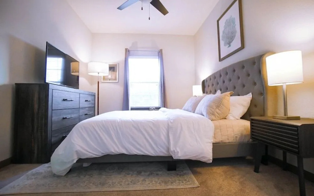 photo 4 of Resort Style Apartment near NRG Stadium