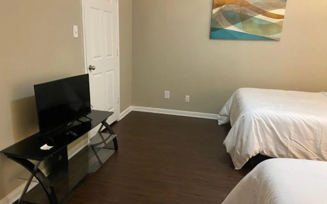 photo 2 of Resort Style Apt/Home in Houston Medical Centre