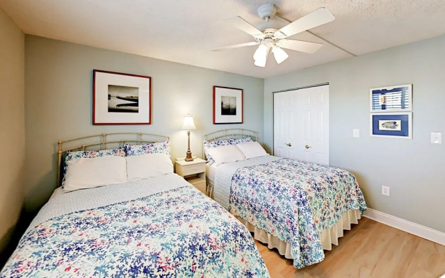 photo 3 of Resort-Style Unit 1113 - 2 Br Condo