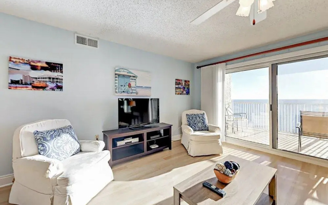 photo 5 of Resort-Style Unit 1113 - 2 Br Condo