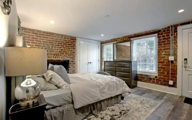 photo 4 of Restored Historic Home 5 bedroom 5 bath with 9 beds