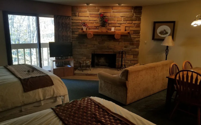 photo 3 of Rib Mountain Inn