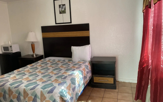 photo 3 of Richard's Hotel