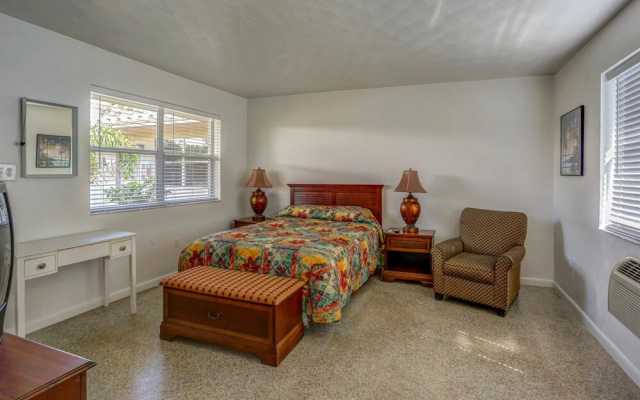 photo 3 of Richard's Motel