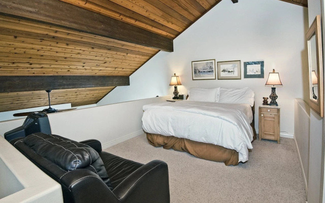 photo 4 of Ridgepoint Townhome 185