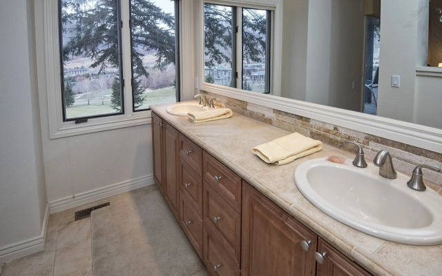 photo 5 of Ridgepoint Townhome 185