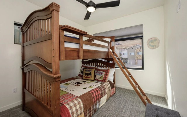 photo 4 of Ridgeview At Granby Ranch 3 Bedroom Townhouse by RedAwning