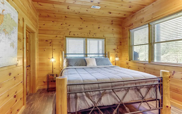 photo 3 of Riffle Run Cabin: River Access, Hot Tub, Game Room