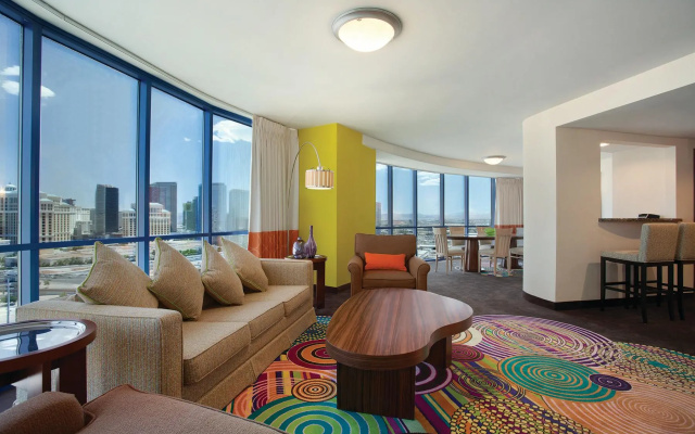 photo 3 of Rio Hotel & Casino, a Destination by Hyatt Hotel