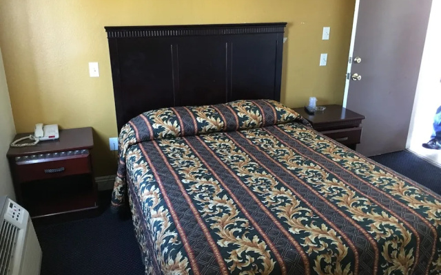 photo 2 of Rio Motor Palace Inn