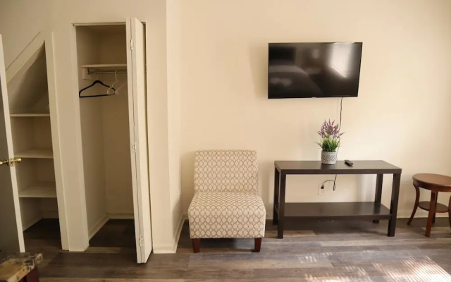 photo 3 of Rittenhouse Suites