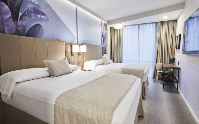photo 3 of Hotel Riu Plaza Manhattan Times Square