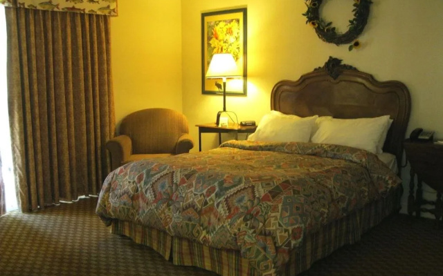 photo 4 of River Ranch Lodge & Restaurant