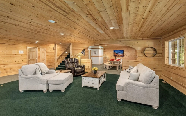 photo 2 of River Road Lodge 7 Bedroom Lodge by NW Comfy Cabins by RedAwning