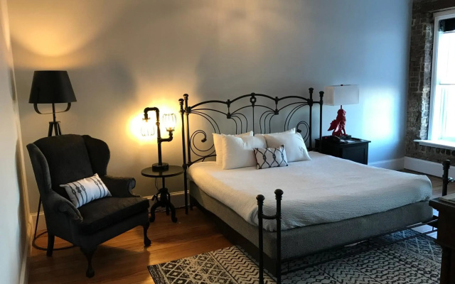 photo 3 of River Street Inn