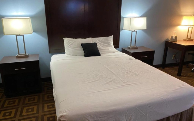 photo 4 of Red Lion Inn & Suites Post Falls