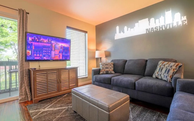 photo 2 of Riverfront Getaway