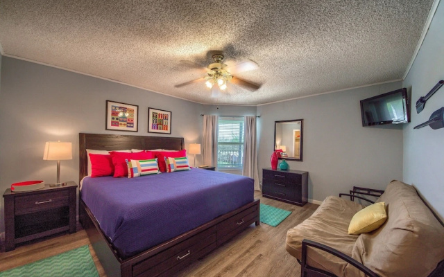 photo 2 of Riverpalooza       Rrc A305 2 Bedroom Condo by RedAwning