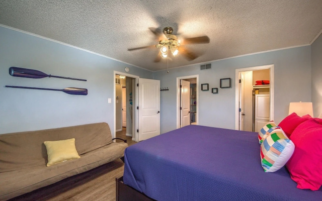 photo 4 of Riverpalooza       Rrc A305 2 Bedroom Condo by RedAwning