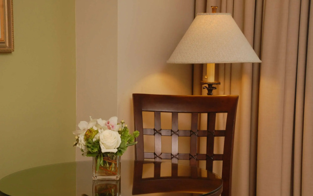 photo 5 of Riverside Hotel