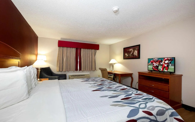 photo 3 of Fulton Hotel - Oswego Riverfront