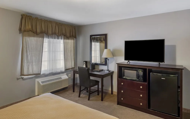photo 4 of The Riverstone Inn