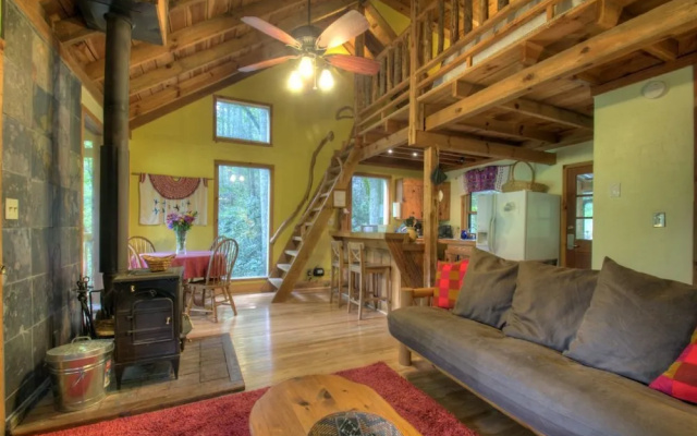photo 3 of Rivertime - 1 Br Cabin