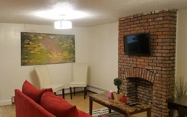 photo 2 of Riverview Apartments 15 mins to NYC