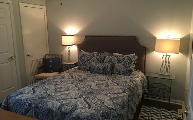 photo 3 of Riverview Suites