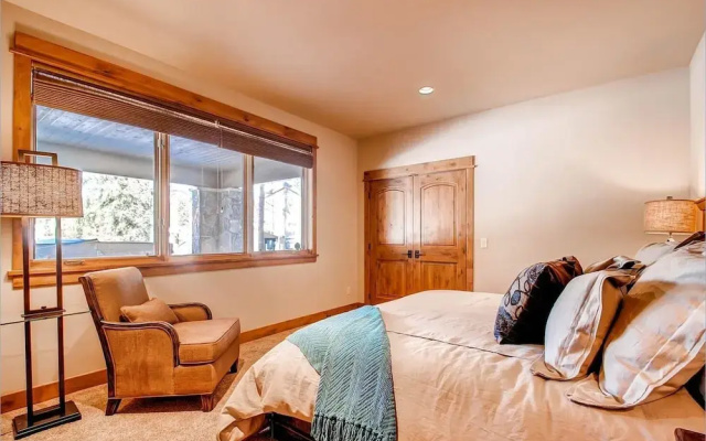 photo 4 of Riverwood 4 Bedroom Home by Redawning
