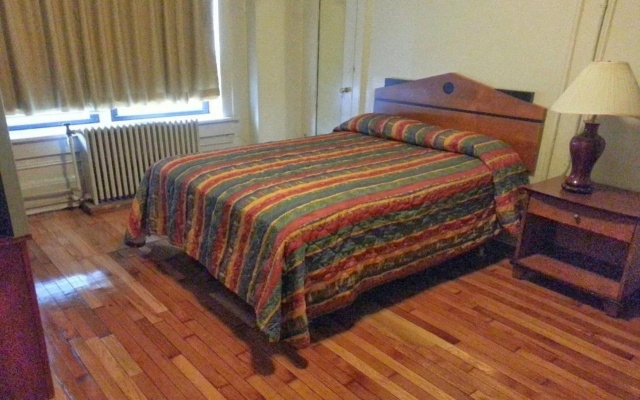 photo 5 of Riviera Hotel