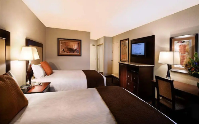 photo 4 of Riviera Hotel  Casino