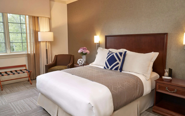 photo 3 of Rizzo Center, a Destination by Hyatt Hotel