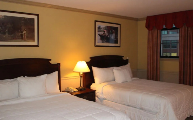 photo 4 of Roberts Riverwalk Hotel & Residence, Detroit