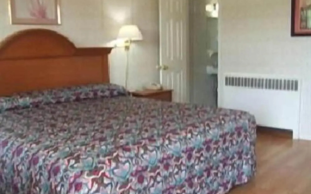 photo 5 of Robin Hood Motel