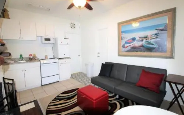 photo 4 of Rock Lobster 1 One-bedroom Apartment