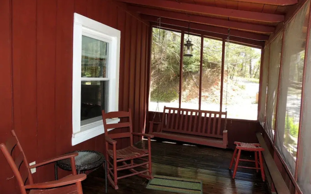 photo 5 of Rock View Cabin