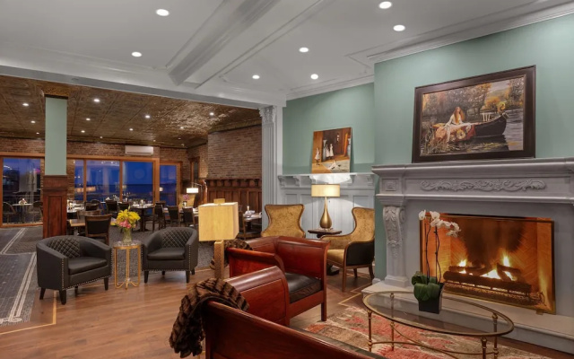 photo 2 of Rockport Harbor Hotel