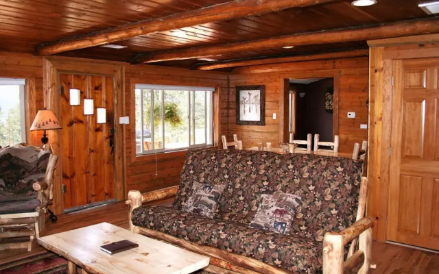 photo 5 of Rocky Mountain Retreat 2 by Rocky Mountain Resorts