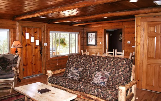 photo 3 of Rocky Mountain Retreat 2 by Rocky Mountain Resorts
