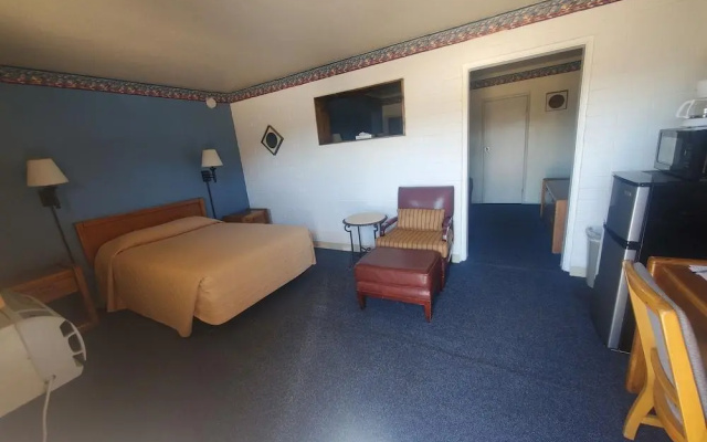 photo 4 of Rode Inn of Clifton