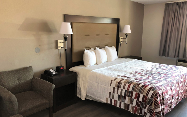 photo 3 of Red Roof Inn Greenville, NC