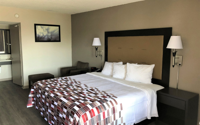 photo 5 of Red Roof Inn Greenville, NC