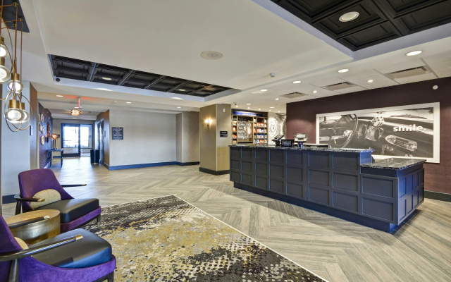 photo 2 of Hampton Inn & Suites Detroit/Warren