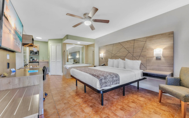 photo 5 of Rodeway Inn & Suites Fort Lauderdale Airport & Cruise Port