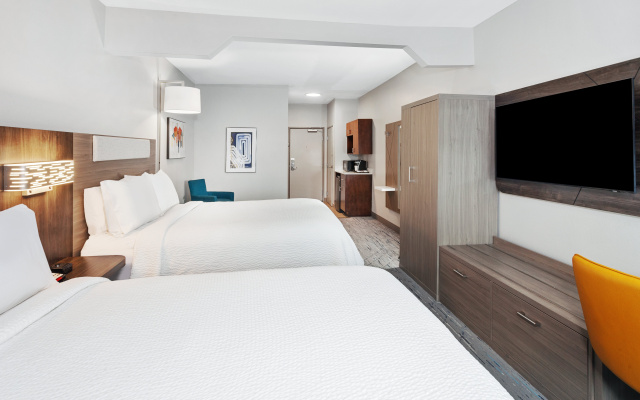 photo 3 of Holiday Inn Express & Suites - North Carmel / Westfield by IHG