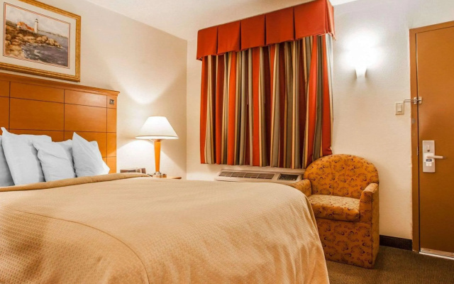 photo 4 of Rodeway Inn Point Pleasant Beach